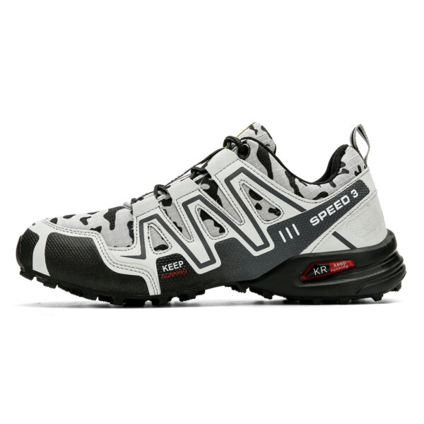 New large size camouflage outdoor sports lightweight men's hiking shoes cycling shoes