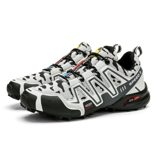 New large size camouflage outdoor sports lightweight men's hiking shoes cycling shoes - Image 2