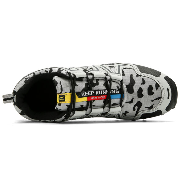 New large size camouflage outdoor sports lightweight men's hiking shoes cycling shoes - Image 3