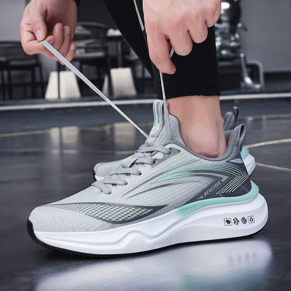 Casual running shoes ice silk mesh lightweight soft sole high elastic sports running shoes - Image 3