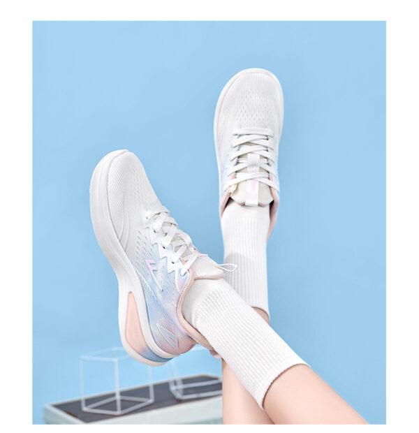 New Women's Breathable Mesh Sports Casual Running Women's Shoes